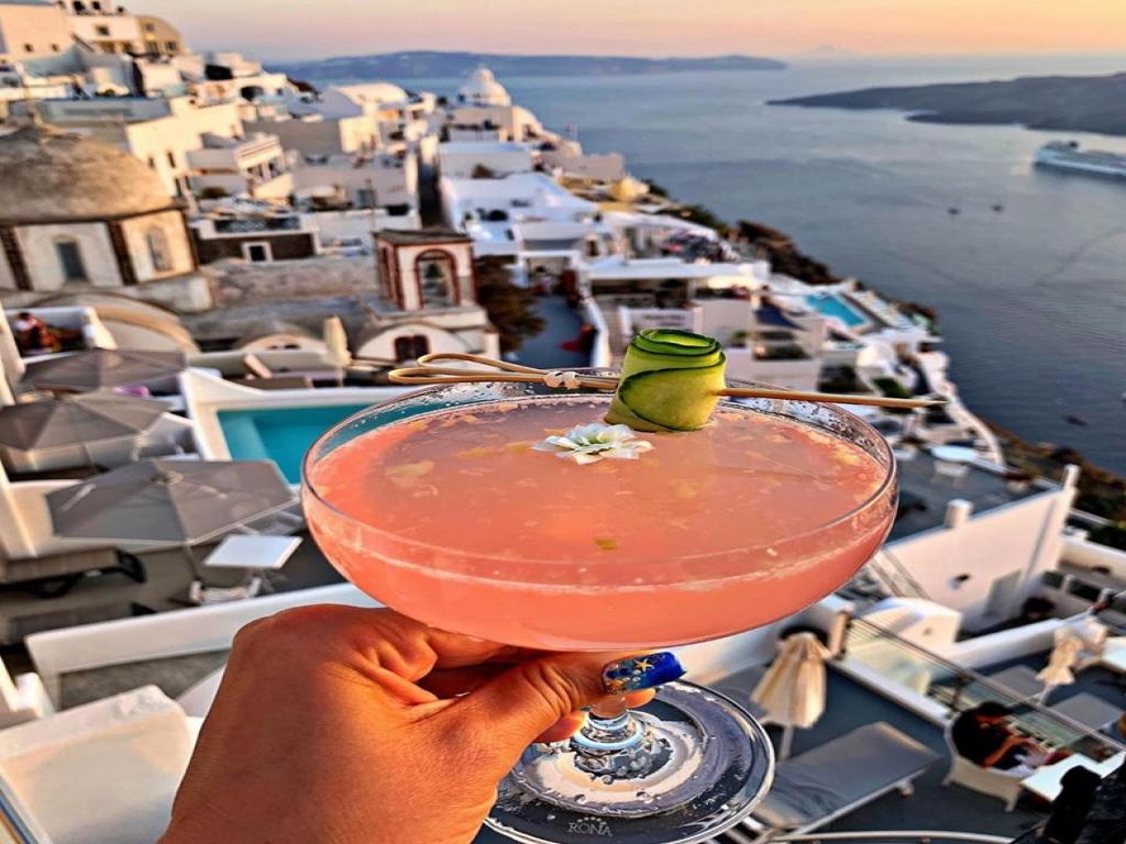 PK Cocktail Bar Santorini