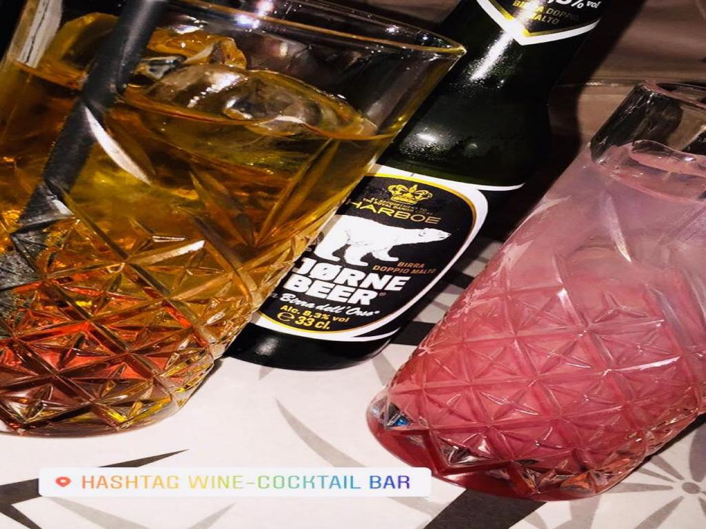 Hashtag Wine-Cocktail Bar Rende