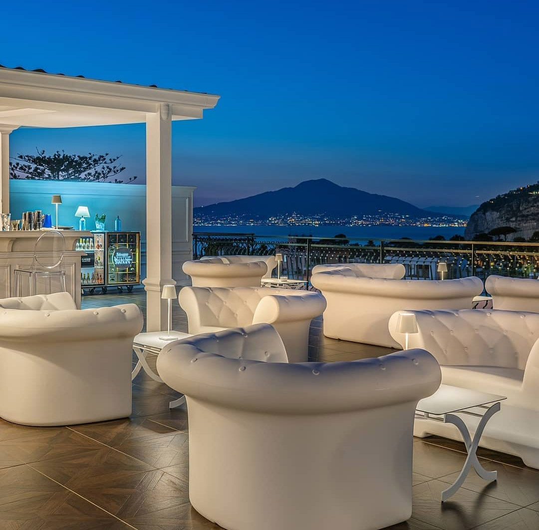 Dry Martini Sorrento by Javier de las Muelas Sorrento