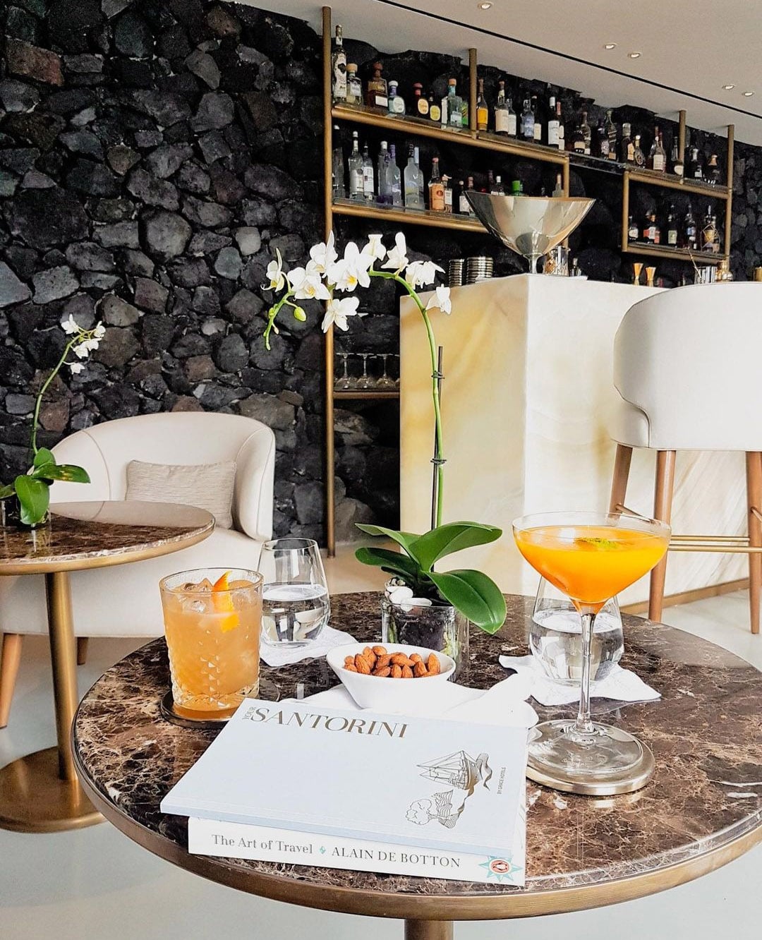 363 Champagne Lounge Santorini